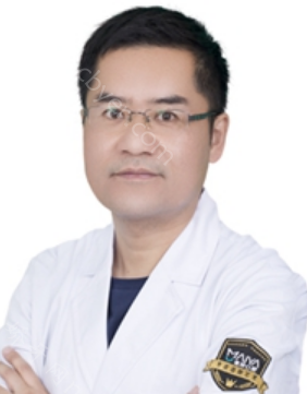 潘斌