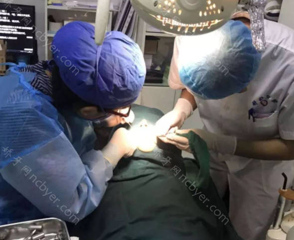 福州贝臣口腔门诊部朱基标瓷贴面真实案例