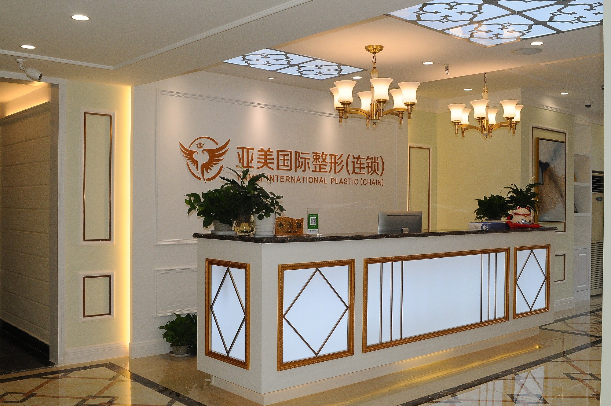 重庆手术缩鼻头报价多少钱合适(2024重庆手术缩鼻头参考价为：44036元)