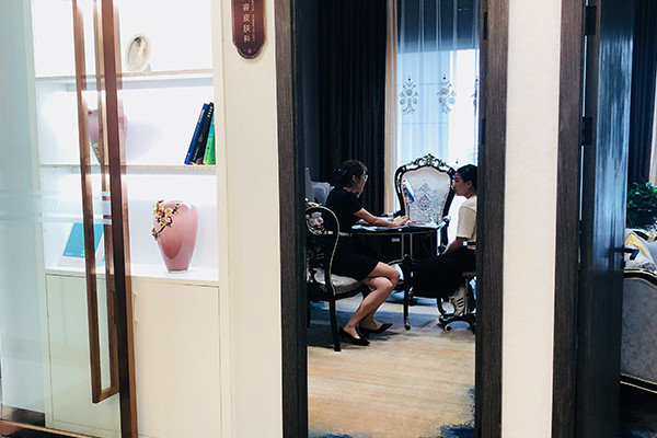 南京自体脂肪隆眉弓费用是多少呐(2024南京自体脂肪隆眉弓参考价为：32494元)