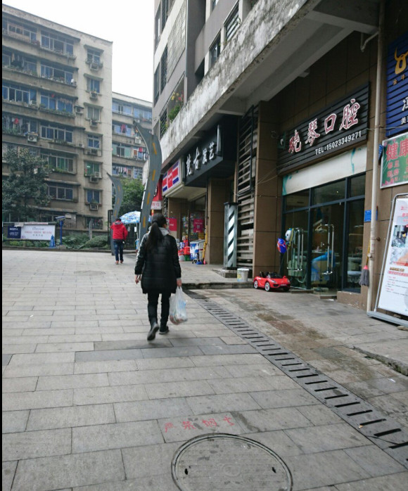 重庆隐形矫正价位表2024新版全网发布(2024重庆隐形矫正参考价为：23082元)