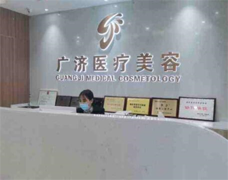 南昌玻尿酸隆鼻报价多少钱合适(2024南昌玻尿酸隆鼻参考价为：17002元)