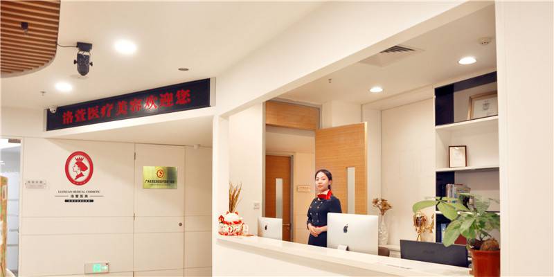 广州鼻综合整形优惠价格均价公布(2024广州鼻综合整形参考价为：45287元)