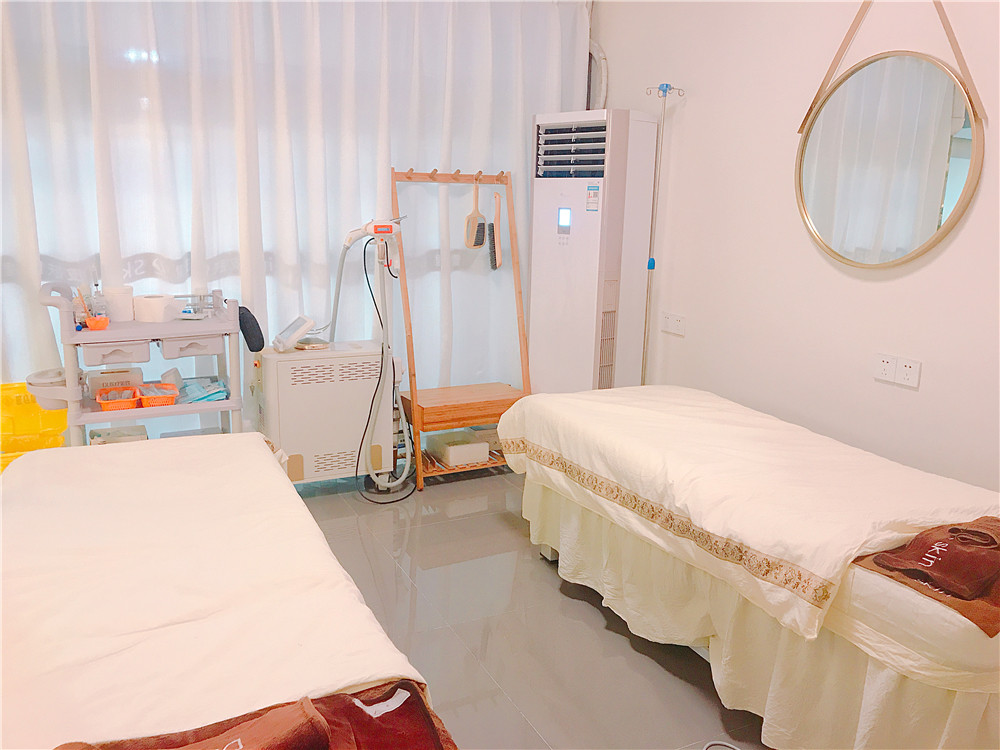 惠州玻尿酸去黑眼圈优惠价格均价公布(2024惠州玻尿酸去黑眼圈参考价为：18242元)