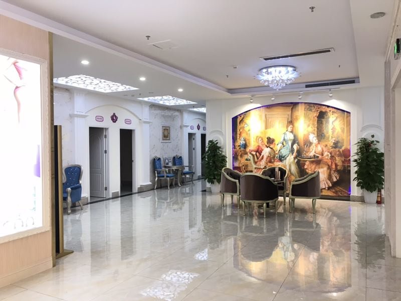 三亚玻尿酸去颈纹价格表线上公布(2024三亚玻尿酸去颈纹参考价为：16612元)