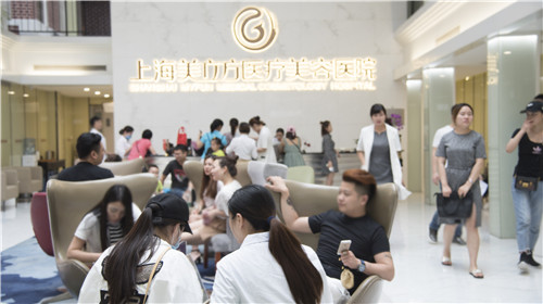 上海歪鼻矫正价格在线公布(2024上海歪鼻矫正参考价为：68791元)