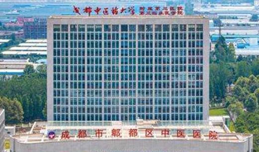 北京科尔口腔种植牙手术价格多少？口碑怎么样？奥齿泰植体安全吗？