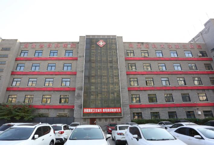 北京吕占宁口腔医生便捷