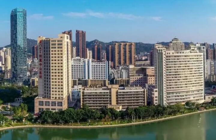 2024中山牙龈外侧凸起排名榜前十的大型医院专家推荐！中山铭德口腔诊所优先入围！