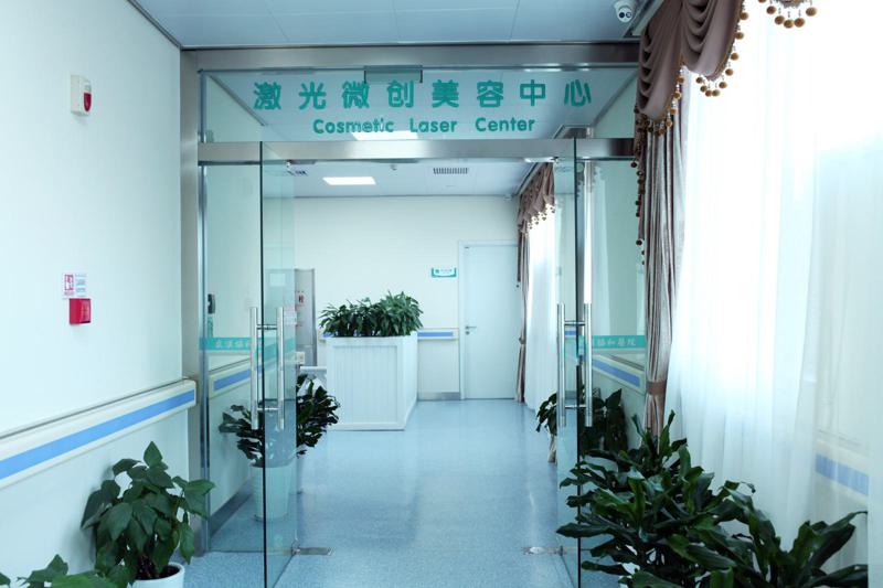 武汉协和医院口腔科哪个医生好？陈莉莉正畸好、杨成种植牙好