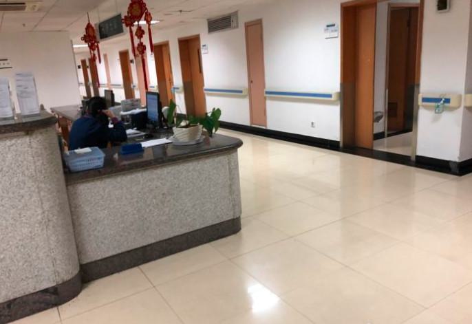 余杭二院口腔科可以拔牙吗？有19个临床科室，口腔设备配置完善