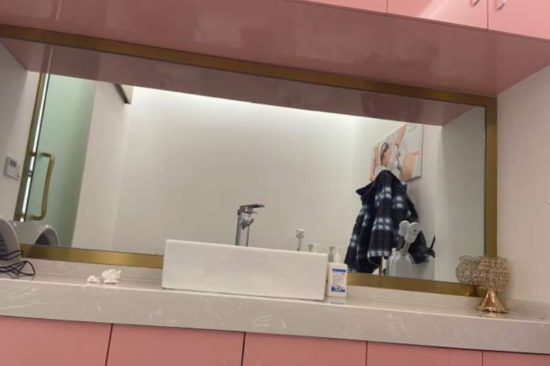重庆凤冠美业半有效纹眉眼唇眼部整形收费价目表，眼修复：27\眼睑松弛修复：2001起