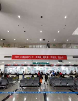 福州口唇整形收费价格表，小切口手术提升：3099\纹唇：4617起