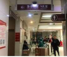 广州口唇整形收费价目表，重唇矫正：3286\纹唇：461起