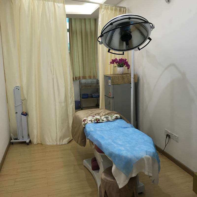 惠州韩妃美容医院私密整形收费价格表，阴蒂体切除：4242\阴蒂暴露：3198起