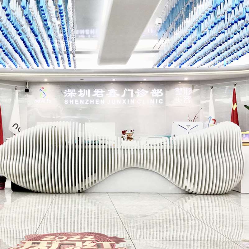 深圳君鑫门诊部耳部整形收费价目表，小耳畸形矫正：2185\外耳再造：760起