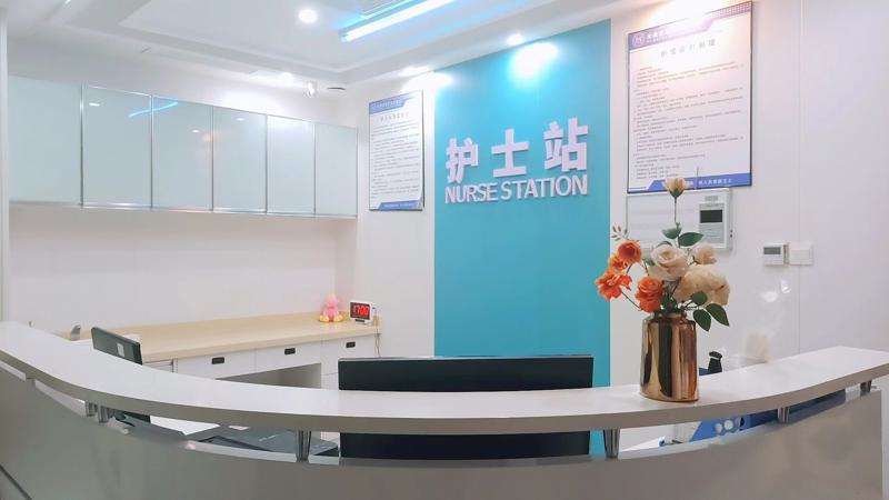 南宁广西爱思特整形外科医院美体塑形收费价格表，瘦手臂：2051\瘦肩膀：3001起