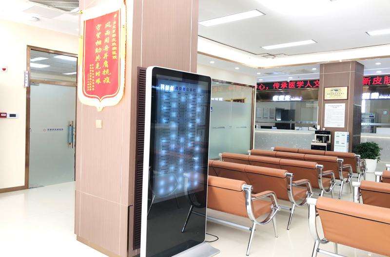保定眼部整形收费价目表，眼窝：4132\眼皮下垂矫正：4142起