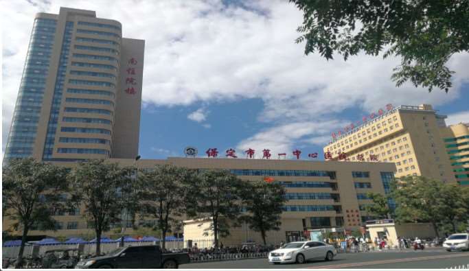 保定悦容医疗美容眼部整形收费价目表，做卧蚕失败修复：2871\消除肿眼泡：1879起