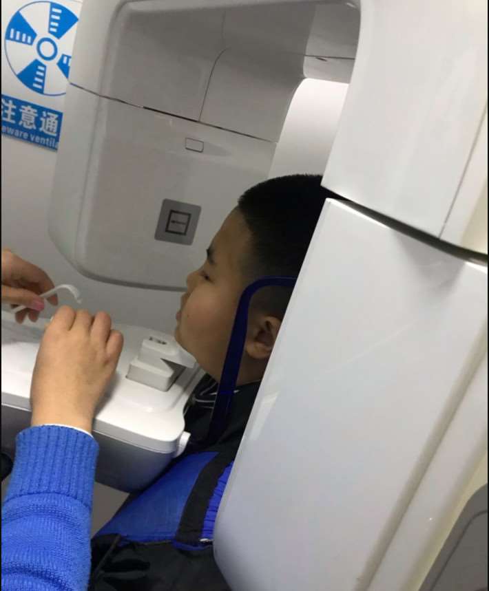 秦皇岛市和生眼部整形收费价目表，眼窝凹陷修复：4386\眼睑疤痕修复：2760起