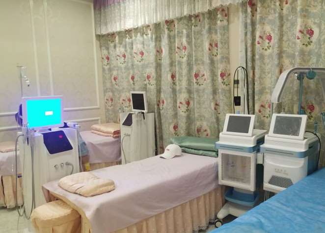 石家庄芘丽芙贵美人美容医院鼻部整形收费价目表，鼻修复整形：2388\延长鼻小柱：3325起
