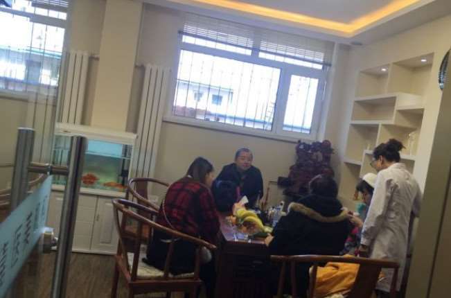哈尔滨亿嘉医疗美容口唇整形收费价目表，嘴角整形：4470\嘴角开大：3119起