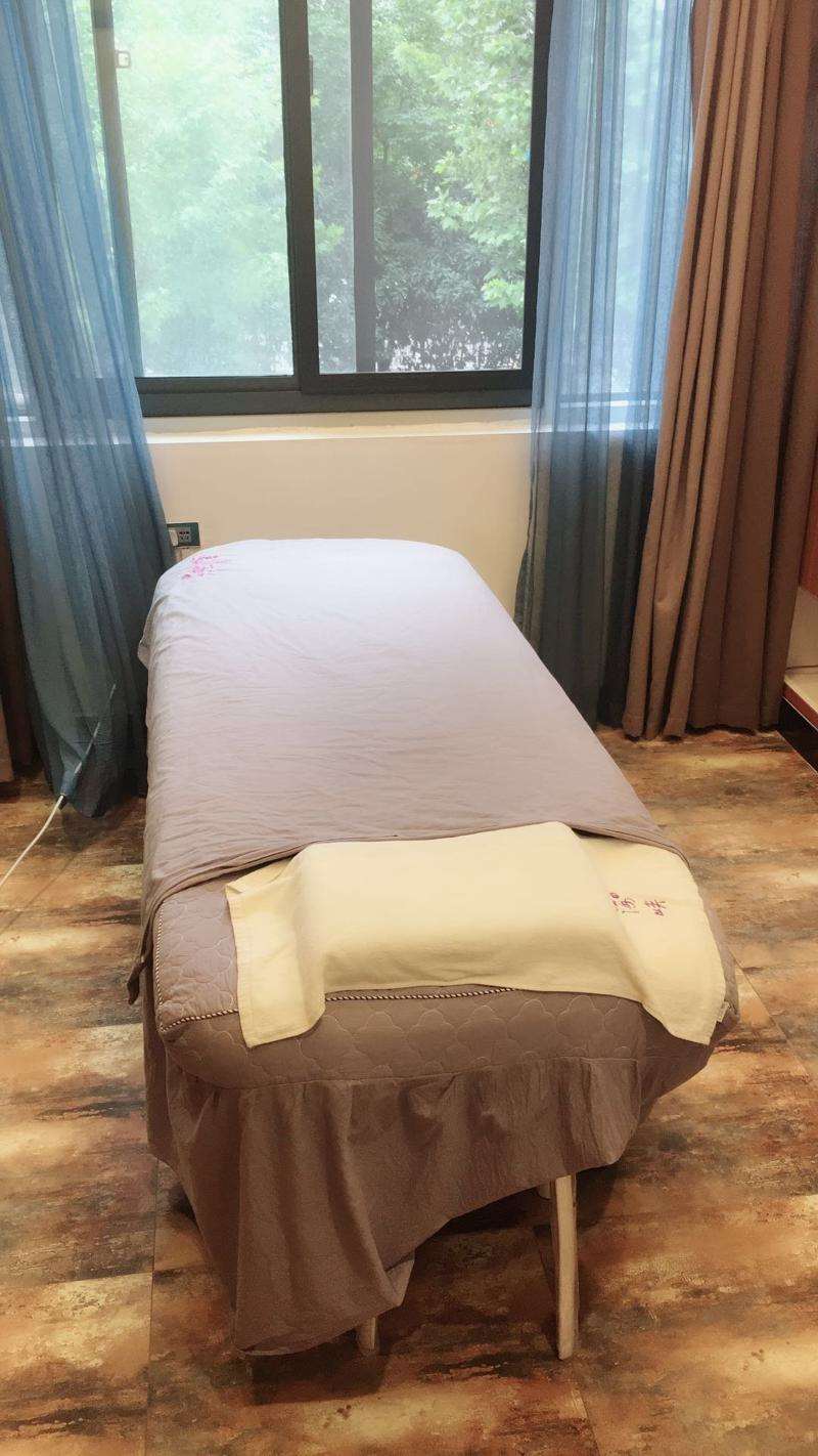 武汉美体塑形收费价目表，注射塑形：847\中医减肥：1589起