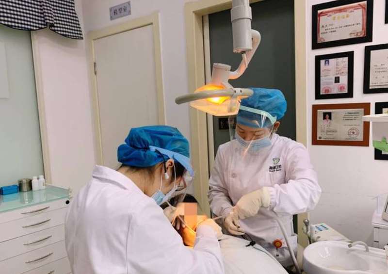 苏州口腔整形收费价格表，种植牙：3266\牙齿种植：3598起