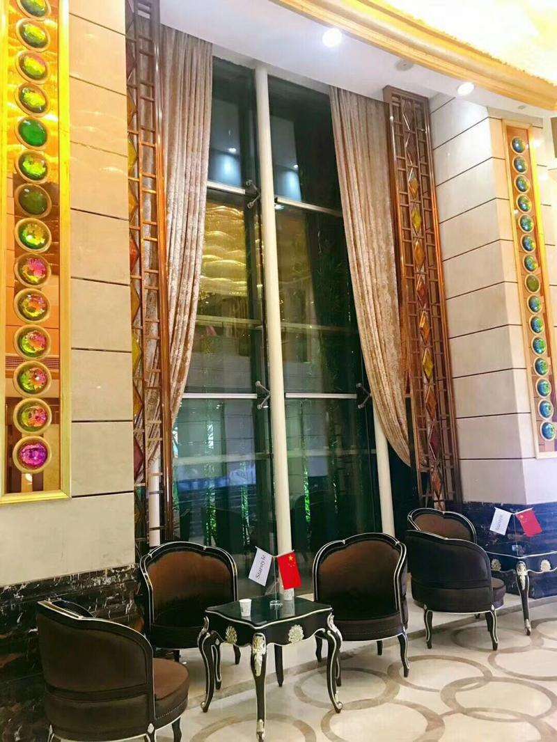 鞍山鼻部整形收费价目表，隆鼻整形：1649\去鼻唇沟：660起