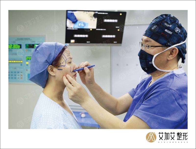 大连爱德丽格整形皮肤美容收费价目表，去色素：2548\去疤痕：156起