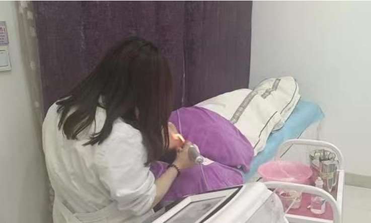 西宁润美眼部整形收费价格表，眼睑疤痕修复：2643\下眼睑下至：1463起