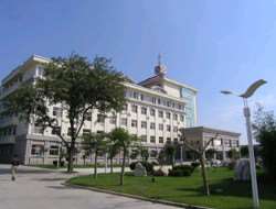 青岛眼部整形收费价格表，眼修复：3401\眼角修复手术：1609起