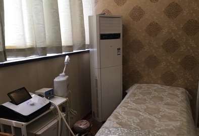 青岛耳部整形收费价目表，小耳再造：1030\小耳畸形矫正：1680起