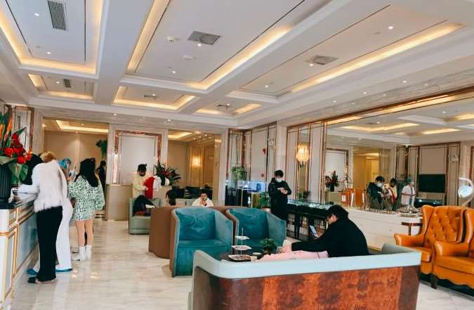 上海容妍美体塑形收费价目表，中医减肥：1577\瘦小腿：2156起
