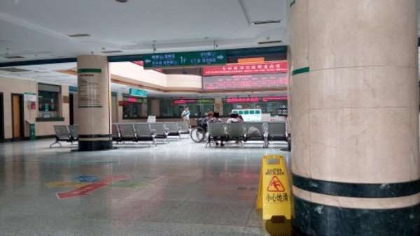 泰安鼻部整形收费价目表，去鼻唇沟：3125\短鼻矫正：1658起