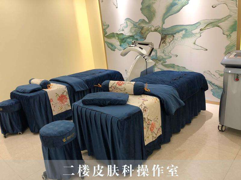 中山美南华美容脂肪填充收费价目表，自体脂肪填充：3859\脂肪填充失败修复：2931起