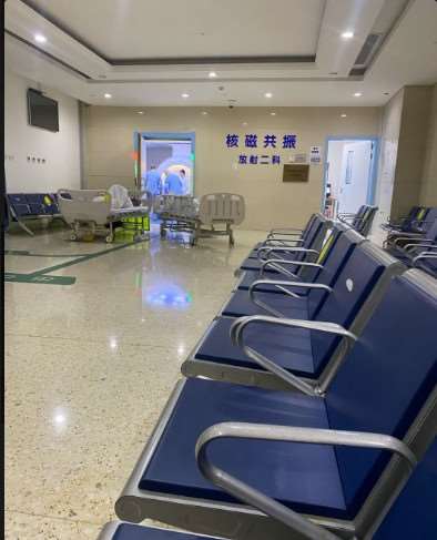 天津眼部整形收费价目表，眼角修复手术：4078\眼睑松弛修复：494起