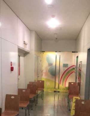 天津亦可美客眼部整形收费价目表，做卧蚕失败修复：4000\消除肿眼泡失败修复：2049起
