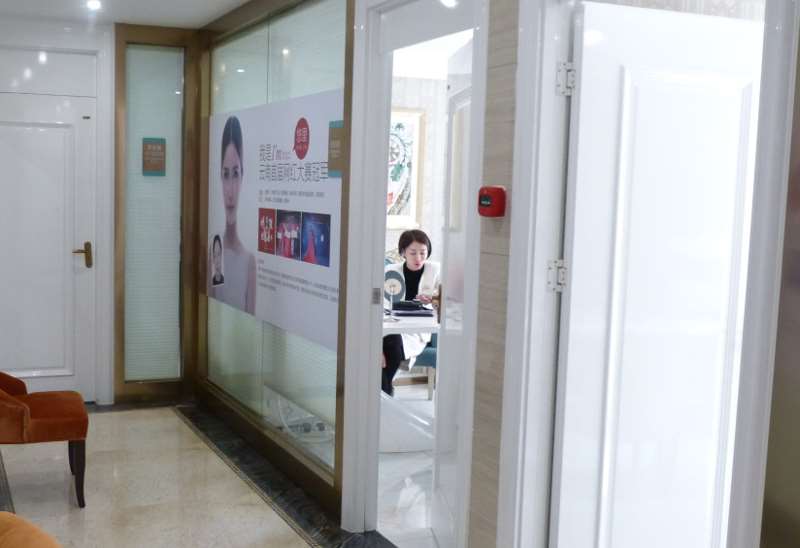 昆明双眼皮价格在线公布(2025昆明双眼皮参考价为：4102元)