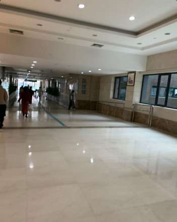 金华眼部整形收费价目表，做卧蚕失败修复：661\重睑术：2802起