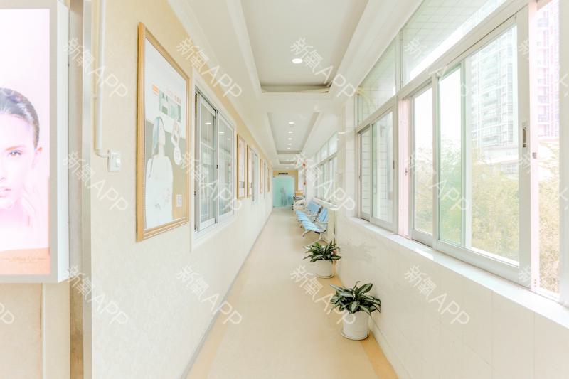 深圳纳米牙齿贴面收费标准免费查询(2024深圳纳米牙齿贴面均价为：5471元)