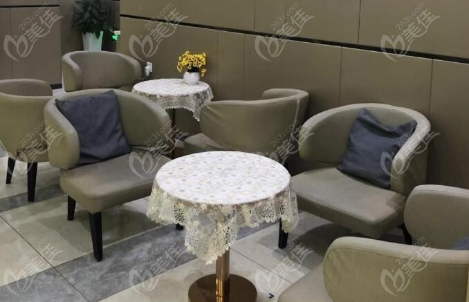 济南种植牙哪个医院便宜又好?医院排名|济东、拜博、维乐等上榜!
