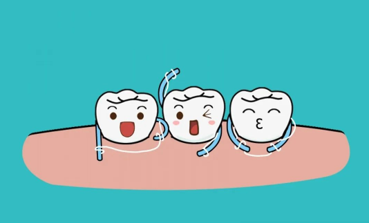 牙线和牙缝刷哪个好？使用方法跟适用人群介绍