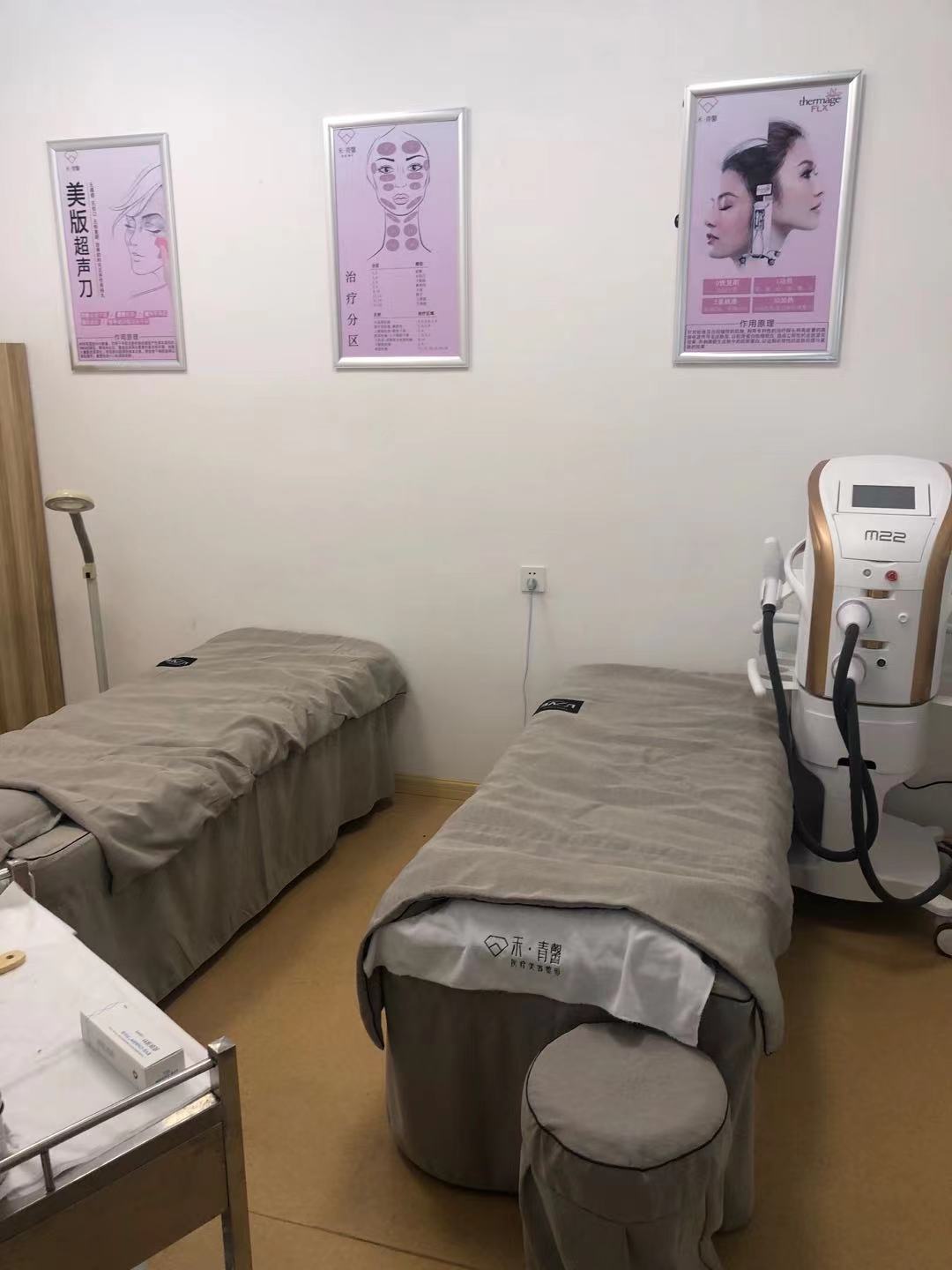青岛玻尿酸丰鼻基底2024价目表均价一览(2024青岛玻尿酸丰鼻基底参考价为：16815元)