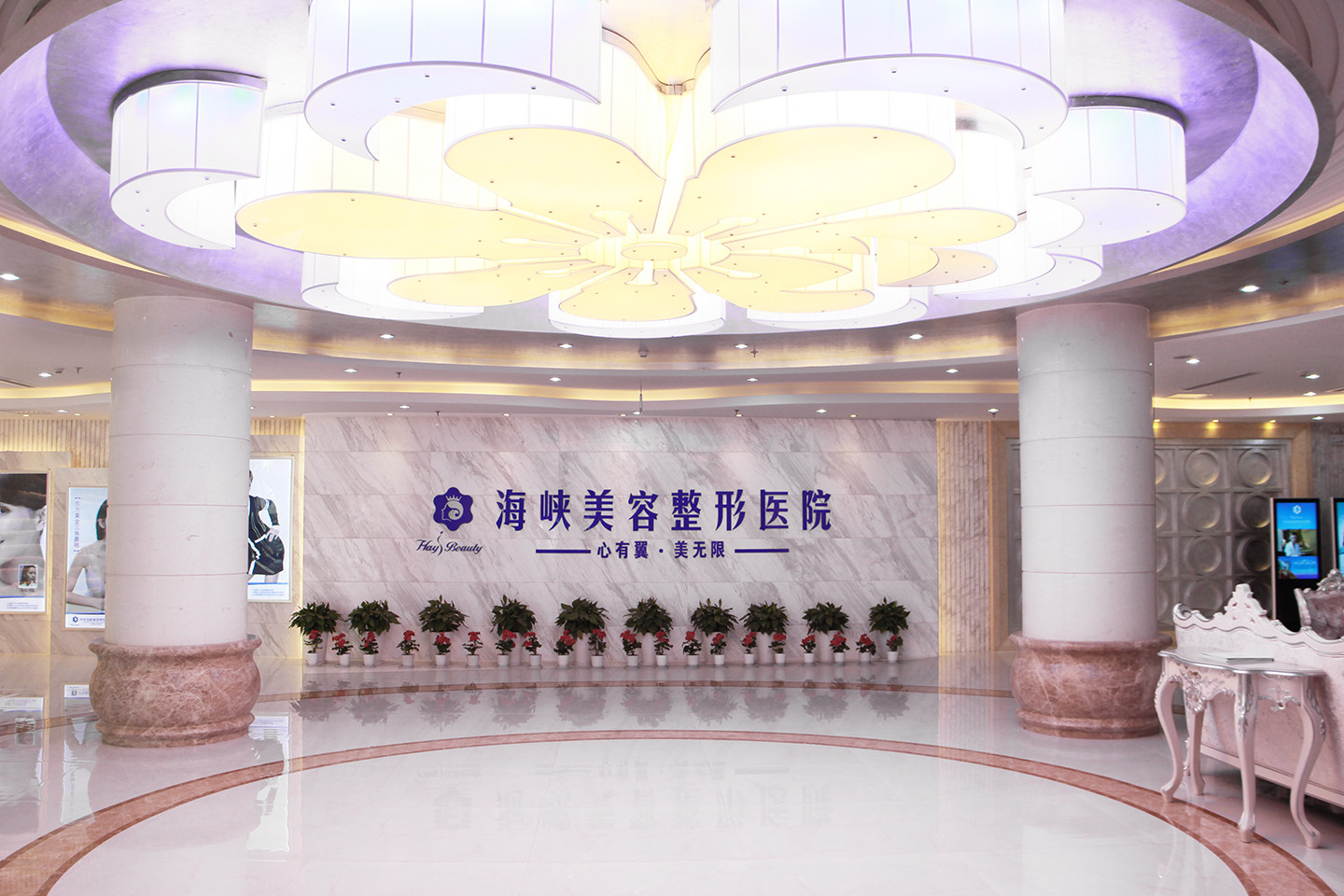 济南玻尿酸丰卧蚕费用2024明细查看(2024济南玻尿酸丰卧蚕参考价为：21241元)