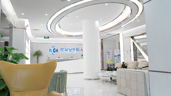珠海玻尿酸丰卧蚕优惠价格均价公布(2024珠海玻尿酸丰卧蚕参考价为：20742元)