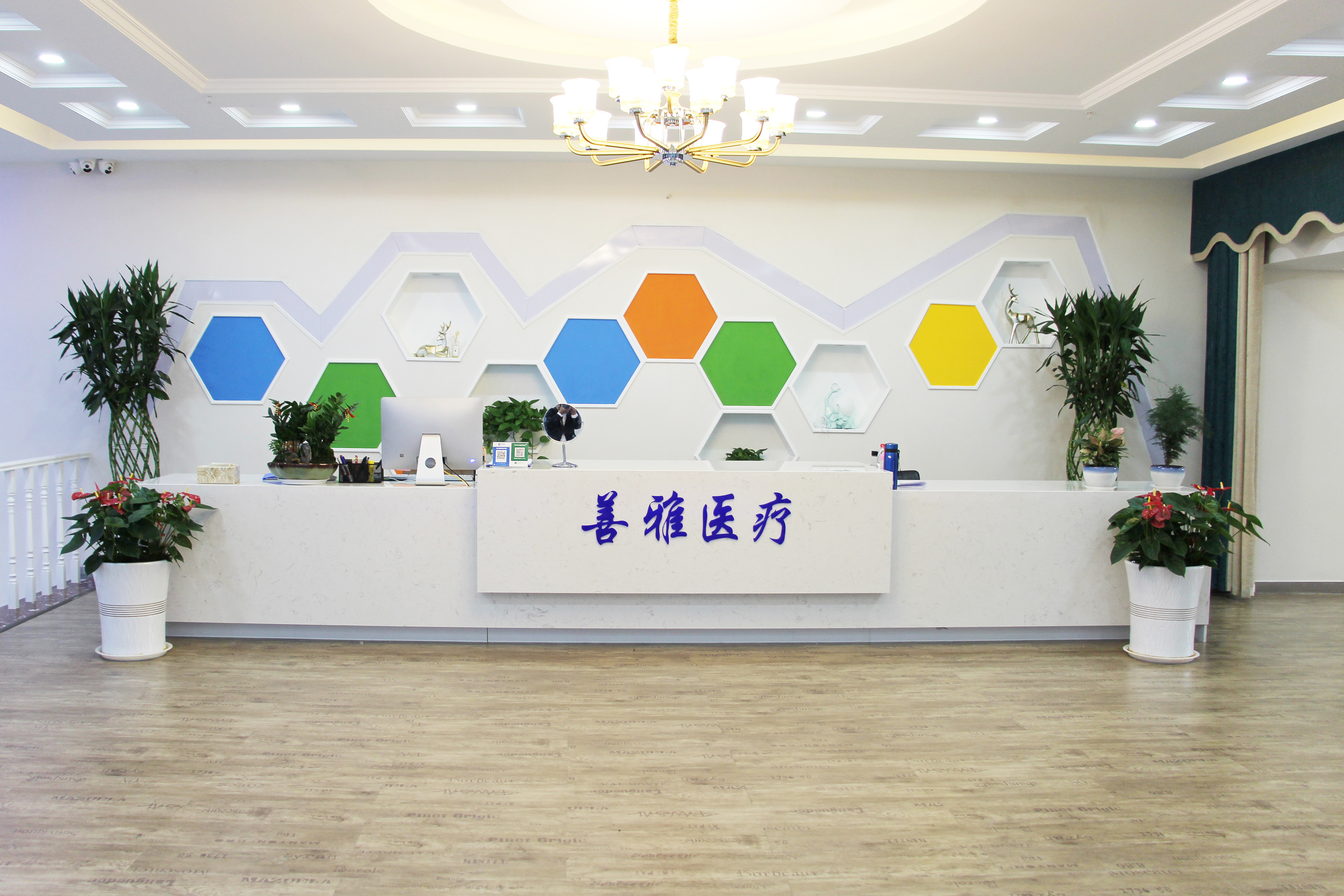 郑州假体垫眉弓报价多少钱合适(2024郑州假体垫眉弓参考价为：44238元)
