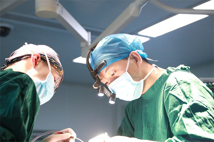 郑州假体垫眉弓报价多少钱合适(2024郑州假体垫眉弓参考价为：44238元)