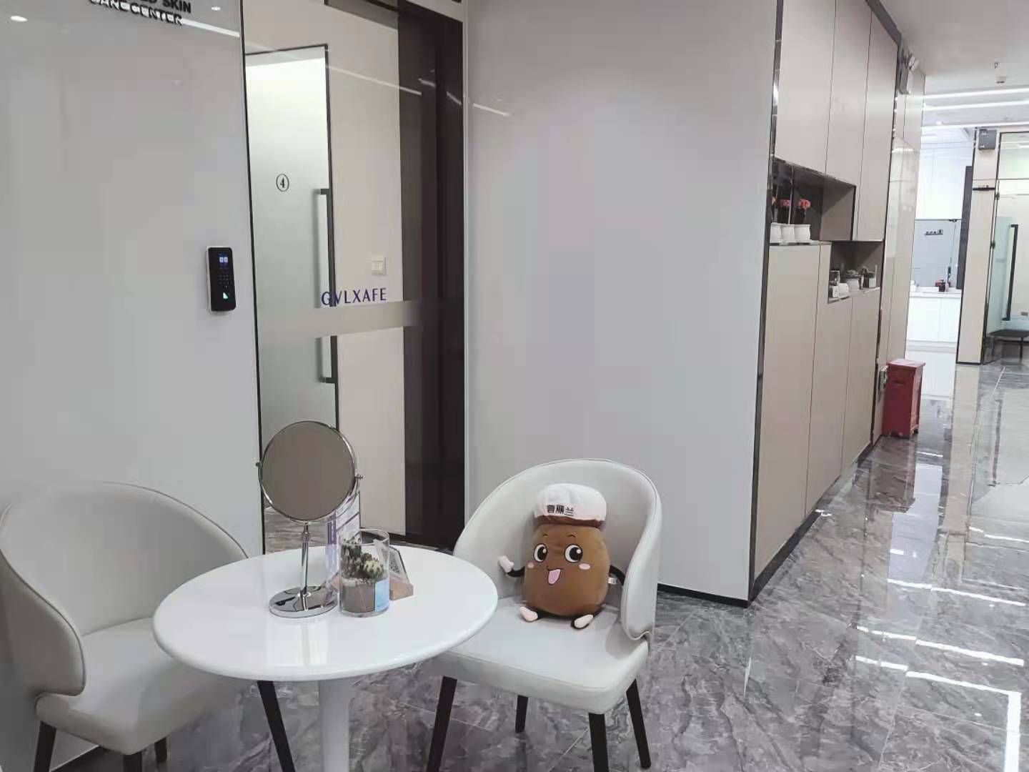 深圳玻尿酸丰苹果肌优惠价格均价公布(2024深圳玻尿酸丰苹果肌参考价为：18594元)