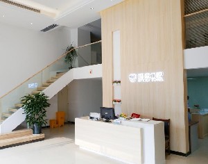 柳州根管治疗费用是多少呐(2024柳州根管治疗参考价为：983元)
